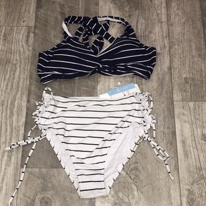 B/W Striped Padded High Waist Lace-up Bikini XL